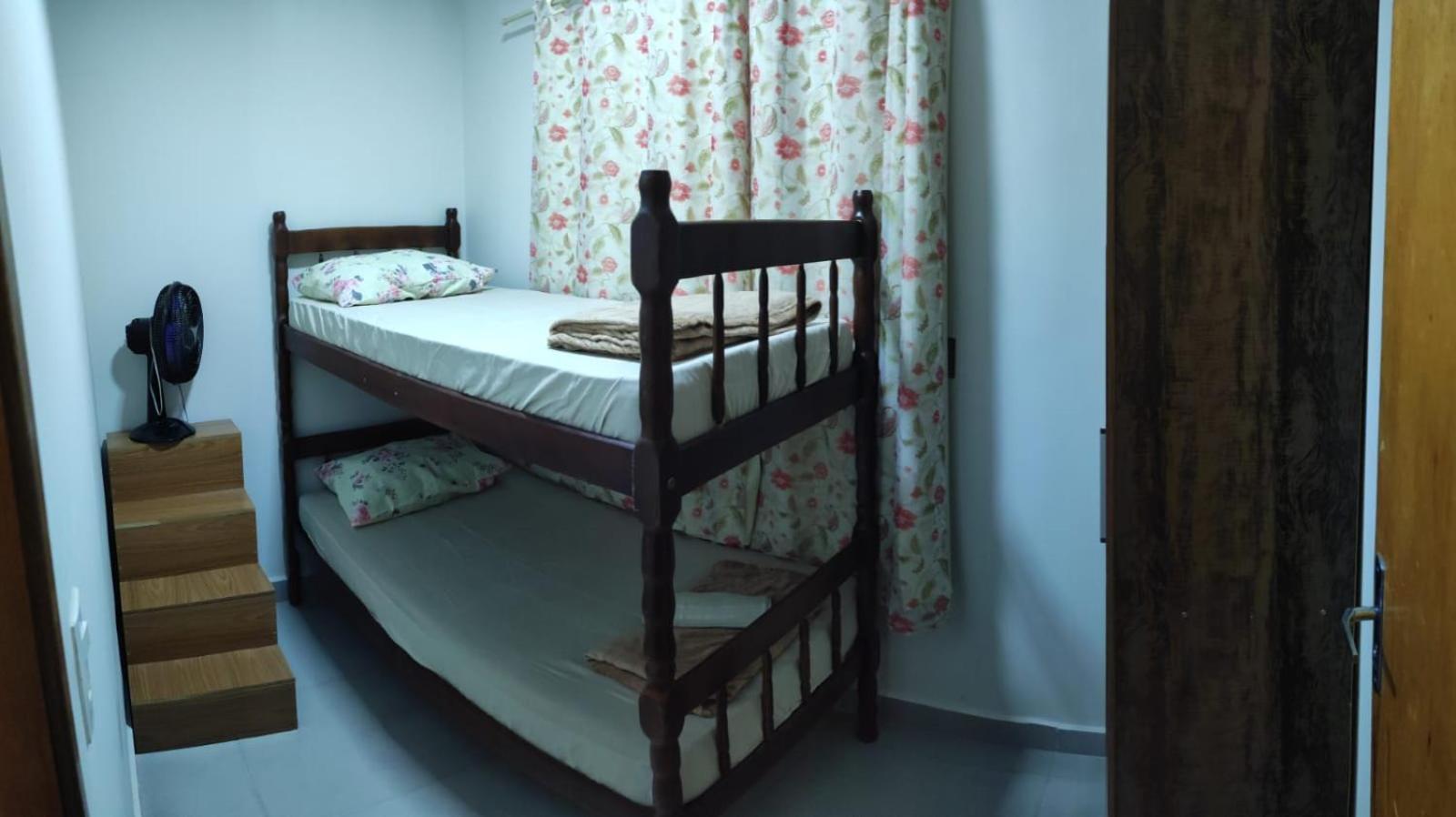 קמפו גרנדה Hostel Salazar מראה חיצוני תמונה