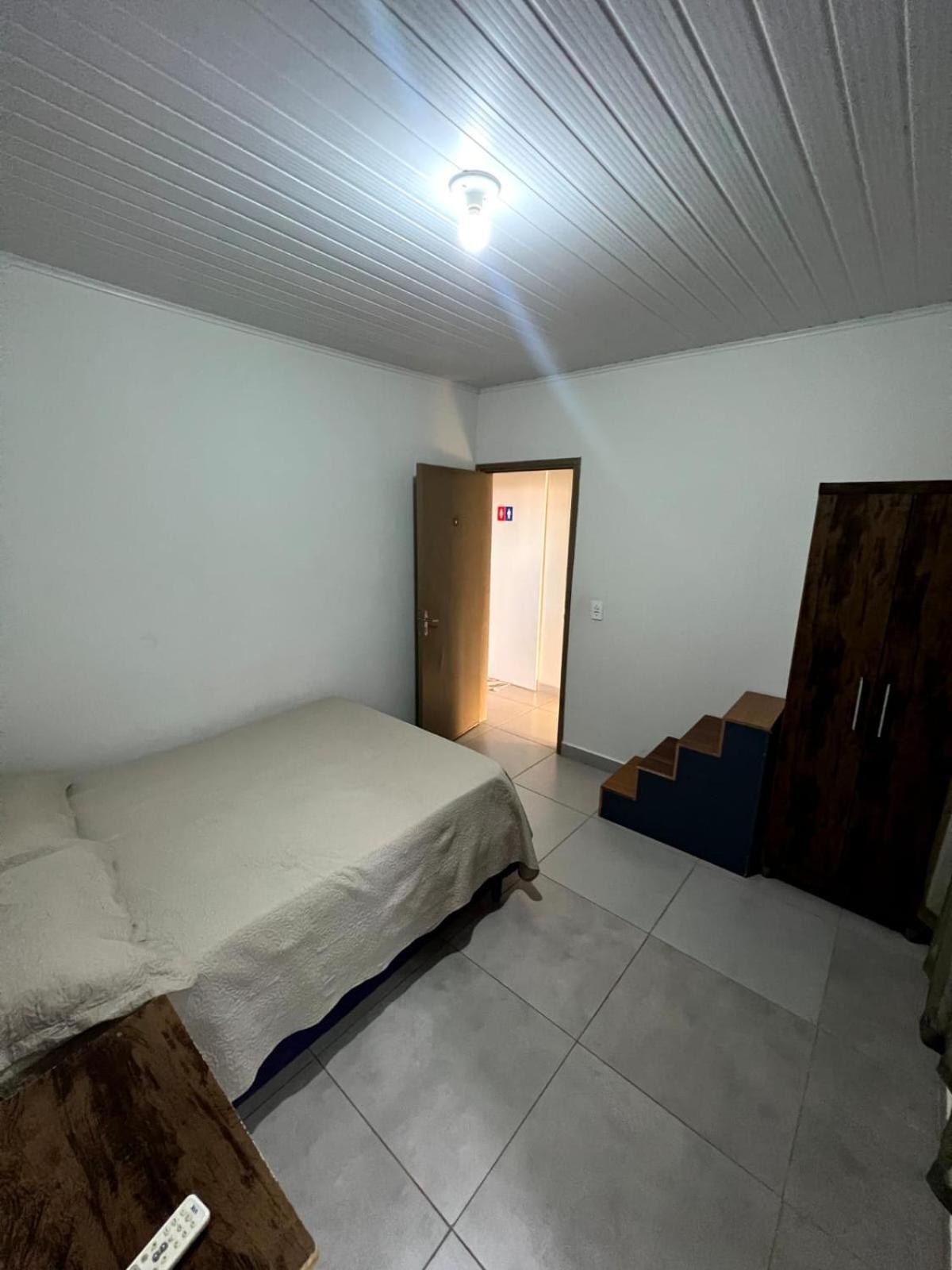 קמפו גרנדה Hostel Salazar מראה חיצוני תמונה
